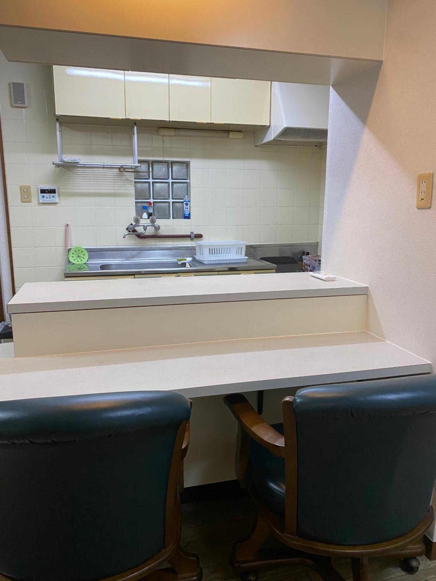 Joyful Rose Apartment Ginowan Bagian luar foto
